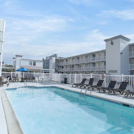 Hotel Oceans 2700 Virginia Beach Exterior foto